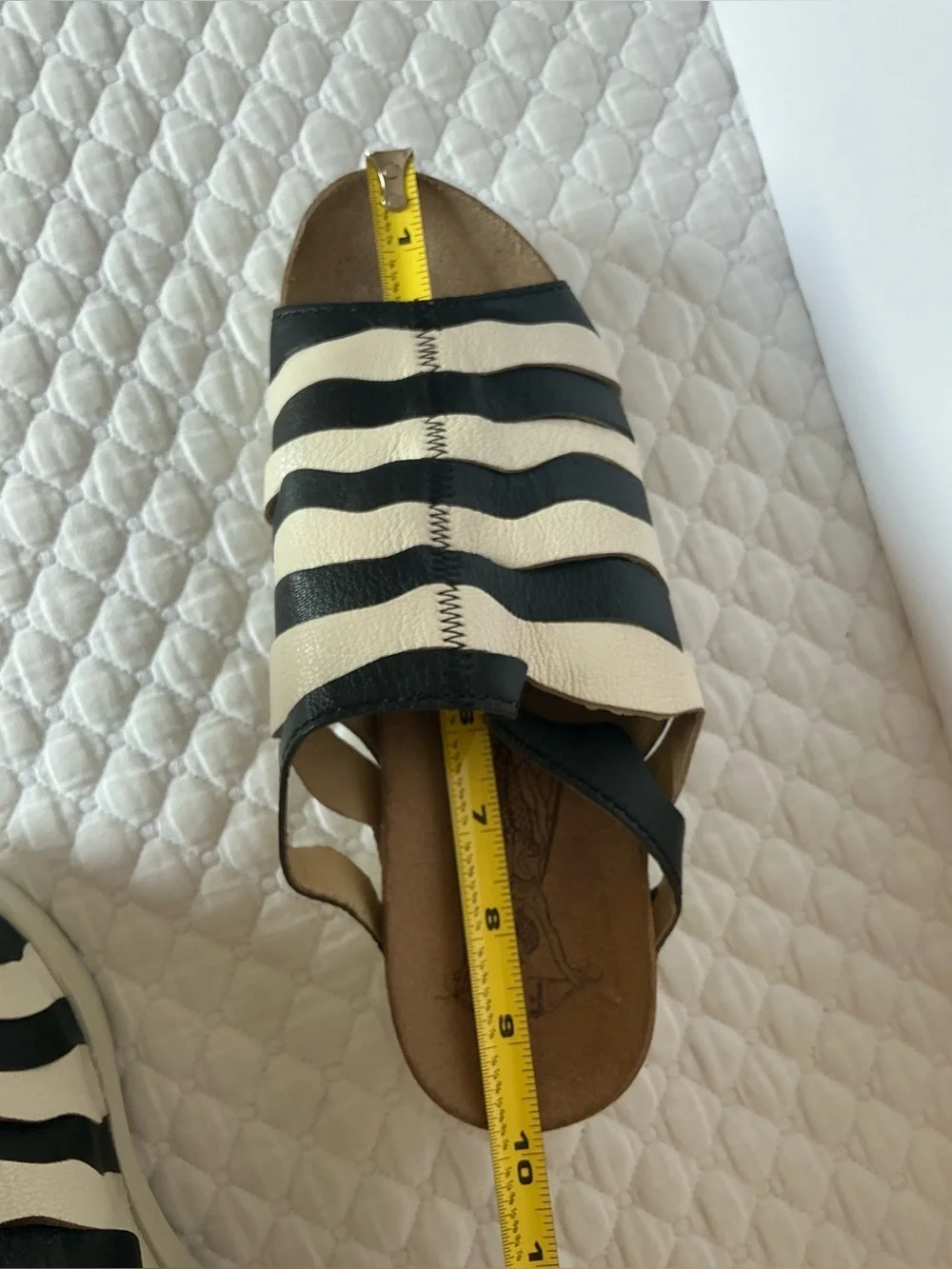 Fly London Wynt Zebra Stripe Leather Low Wedge Slide Sandals 39 (8-8,5 US)